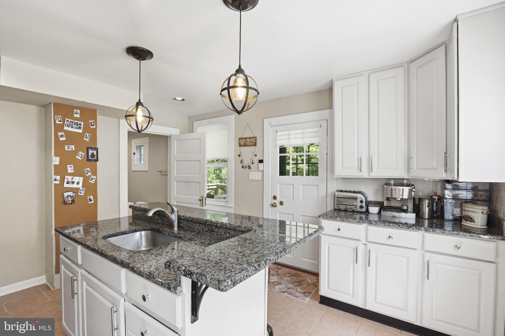 13913 Sunnybrook Road Phoenix, MD 21131 - Photo 6 of 48
