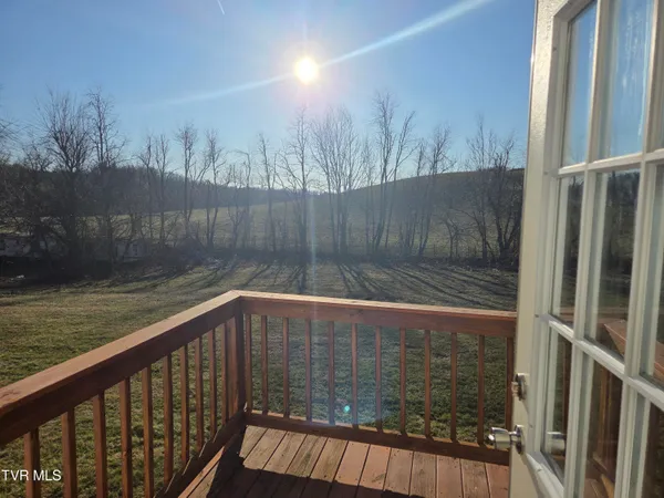 $129,500 | 158 North Drive, Marion, VA 24354