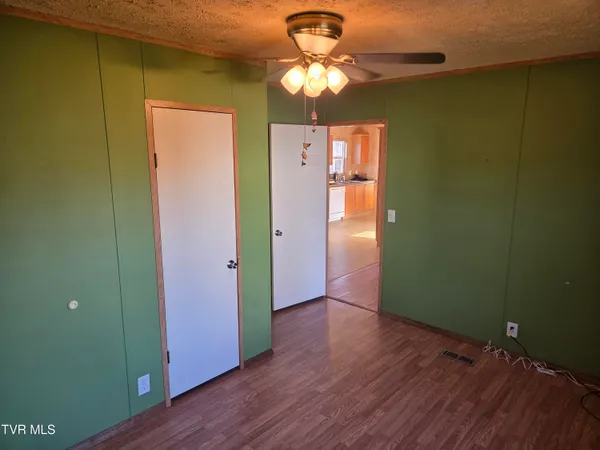 $129,500 | 158 North Drive, Marion, VA 24354