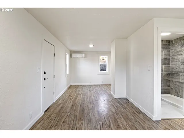 $229,000 | 295 East C Avenue, Drain, OR 97435