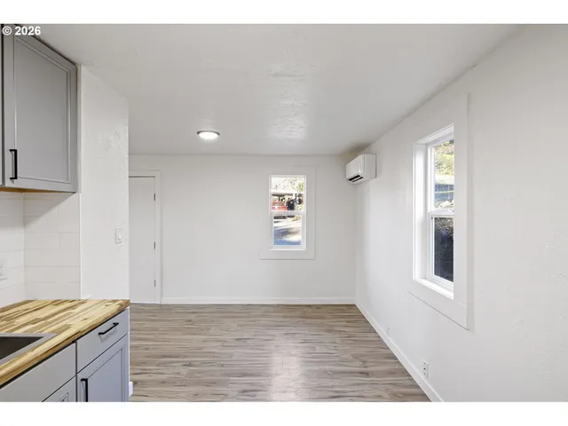 $229,000 | 295 East C Avenue, Drain, OR 97435