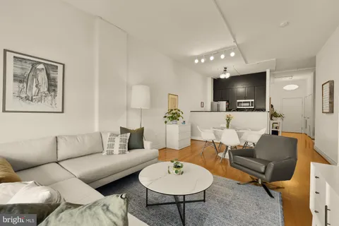 $499,000 | 2020 12th Street Northwest, Unit 518, Washington, DC 20009