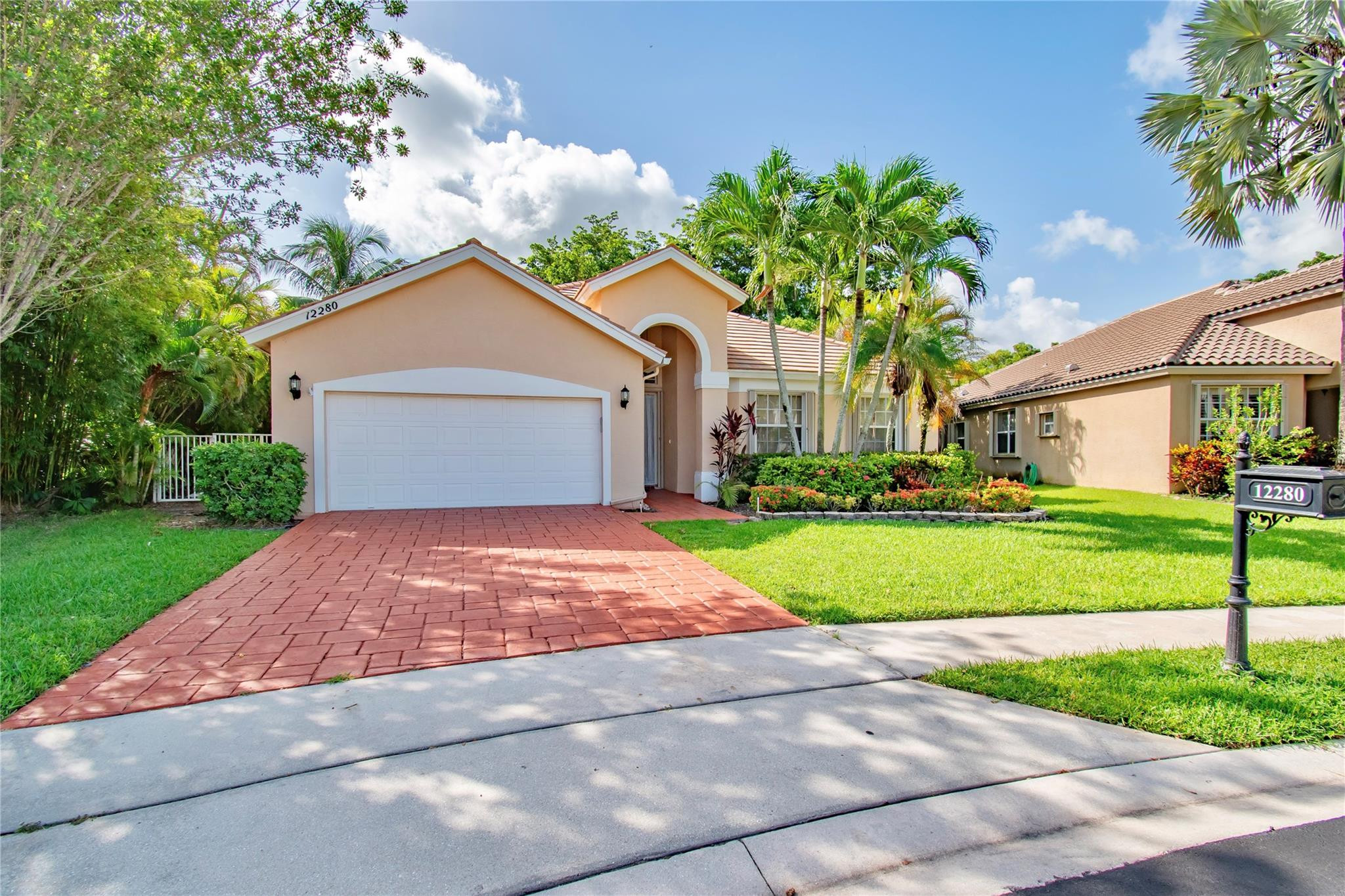 12280 Riverfalls Court Boca Raton, FL 33428 - Photo 2 of 32 Photo 2