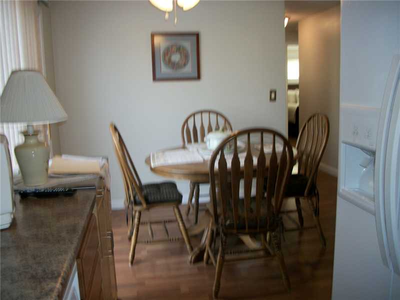 36 Larkspur Road Warwick, RI 02886 - Photo 10 of 14 Dining Room.