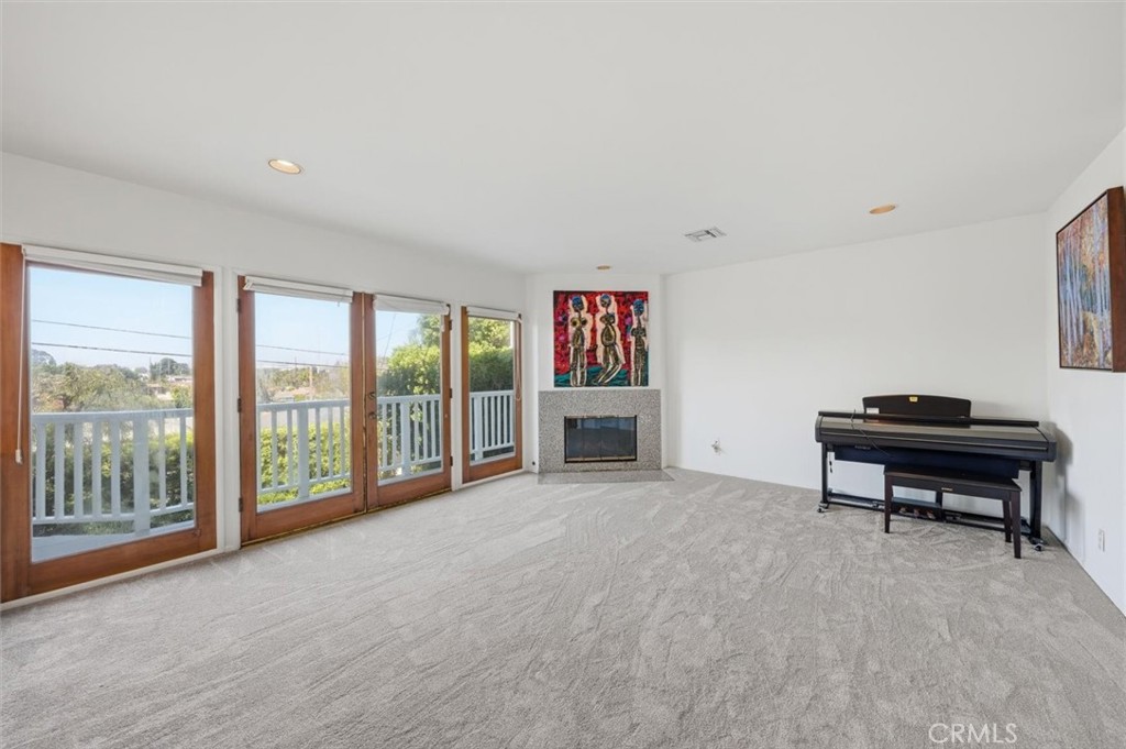 3609 Walnut Avenue Manhattan Beach, CA 90266 - Photo 11 of 75