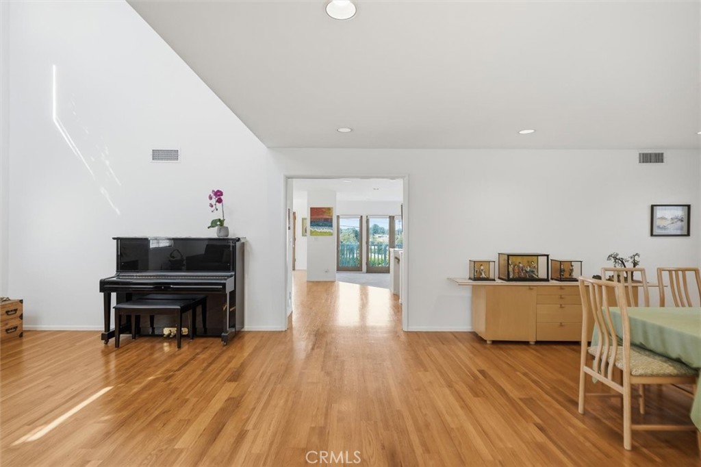 3609 Walnut Avenue Manhattan Beach, CA 90266 - Photo 32 of 75