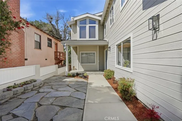 $3,299,000 | 3609 Walnut Avenue, Manhattan Beach, CA 90266