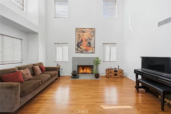 $3,299,000 | 3609 Walnut Avenue, Manhattan Beach, CA 90266