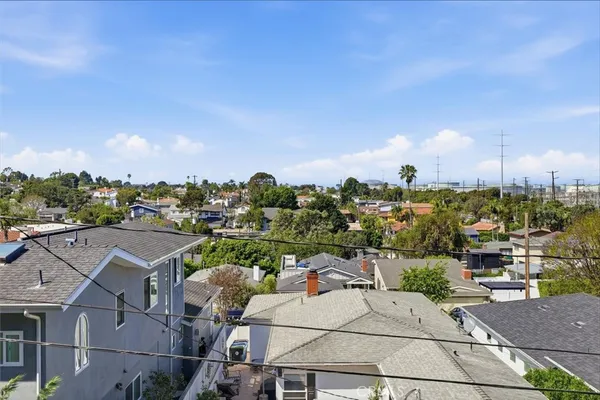 $3,299,000 | 3609 Walnut Avenue, Manhattan Beach, CA 90266