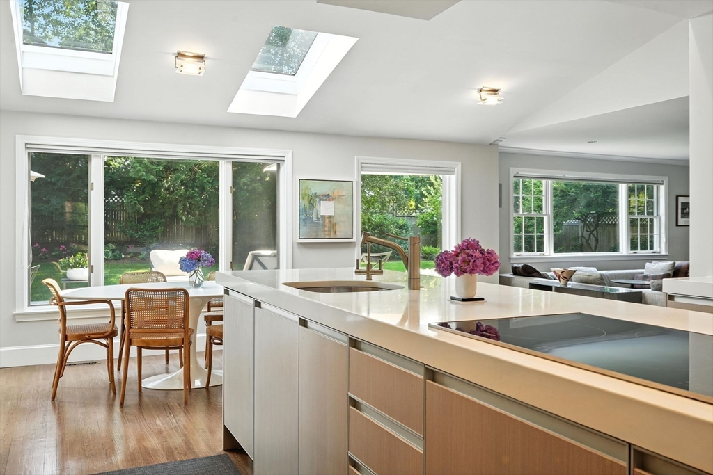 29 Englewood Road Longmeadow, MA 01106 - Photo 12 of 42