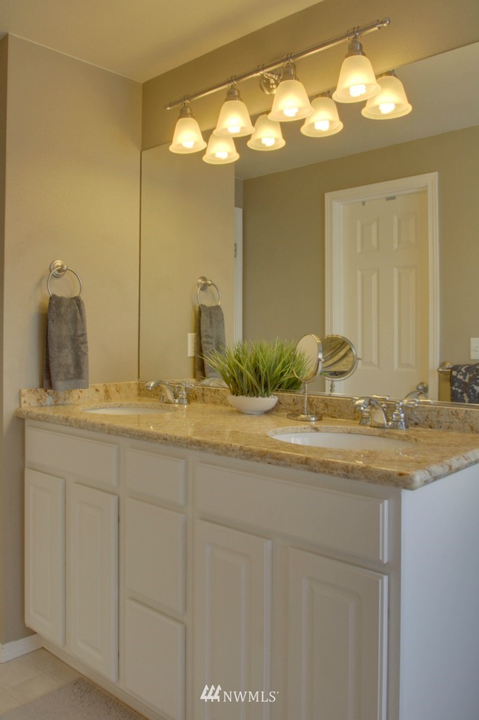 357 Nile Place Northeast Renton, WA 98059 - Photo 16 of 25