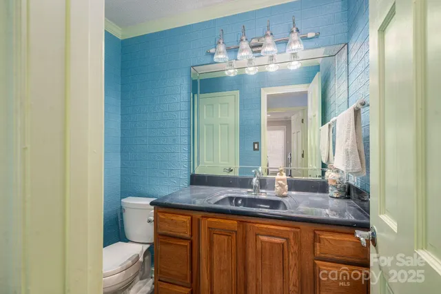 $400,000 | 2833 Valleywood Drive, Gastonia, NC 28054