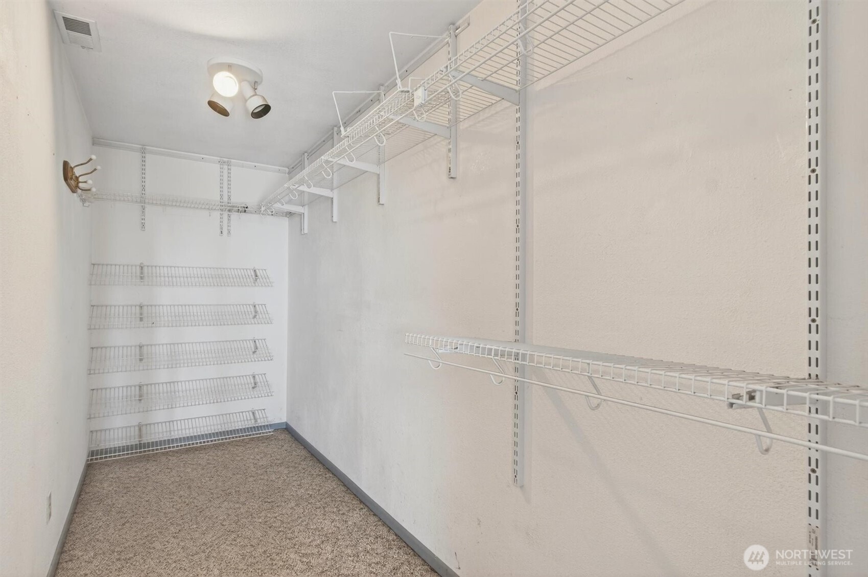 549 Diebert Road Longview, WA 98632 - Photo 26 of 36