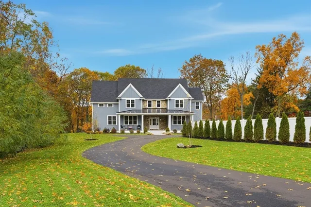 $1,799,900 | 4 R Chatham Lane, Danvers, MA 01923