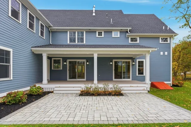 $1,799,900 | 4 R Chatham Lane, Danvers, MA 01923