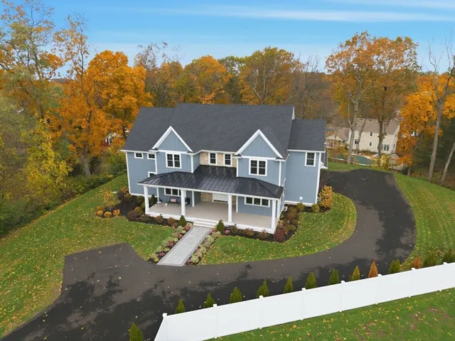 $1,799,900 | 4 R Chatham Lane, Danvers, MA 01923