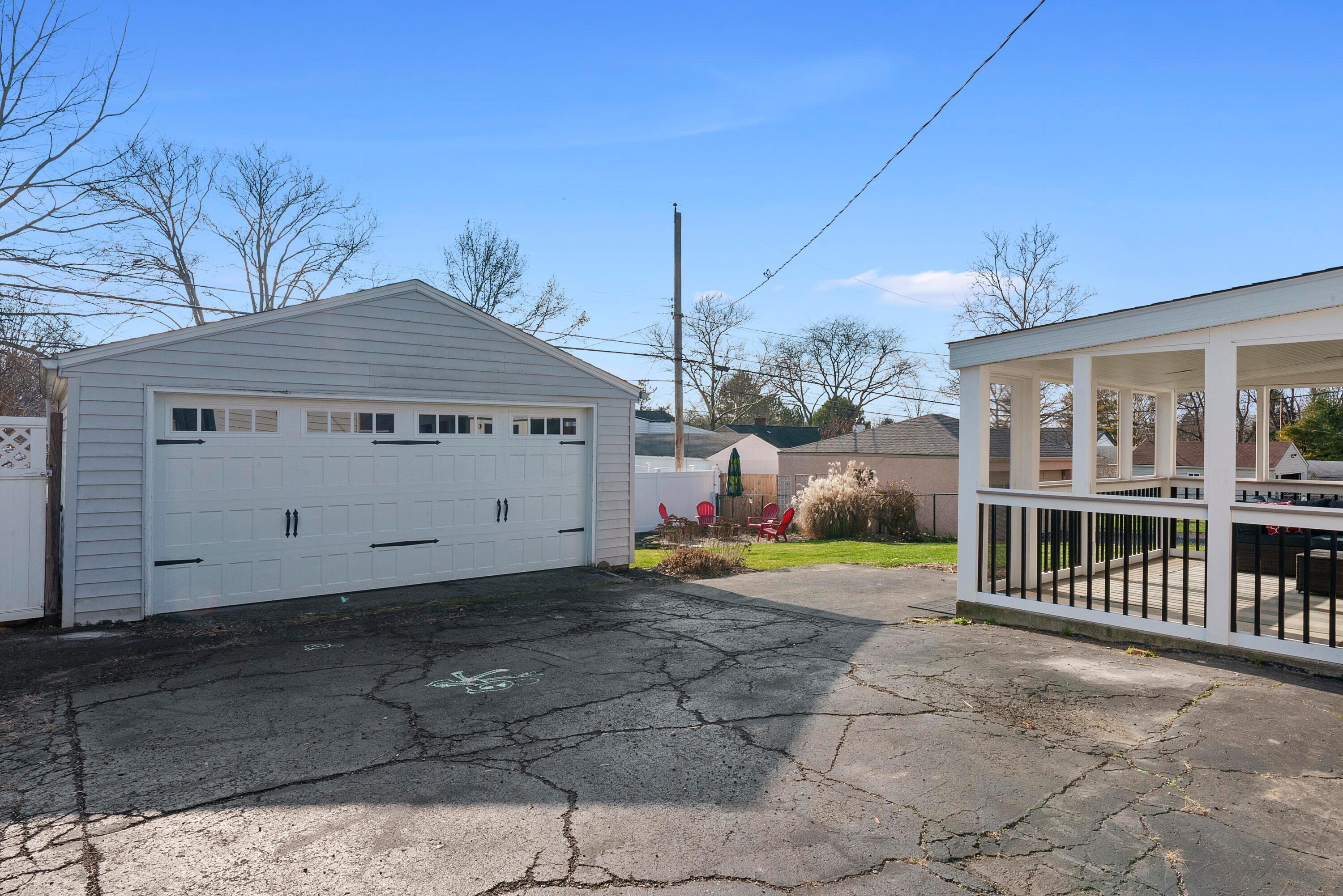 2673 Woodstock Road Columbus, OH 43221 - Photo 29 of 37 DSC08620