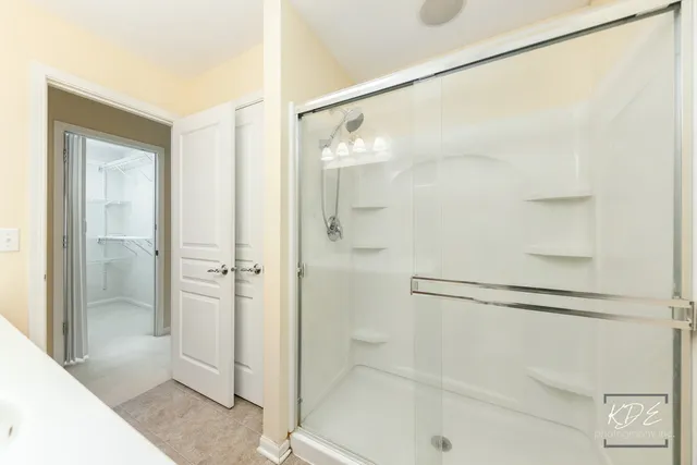 $2,600 | 651 Hawley Drive, Oswego, IL 60543