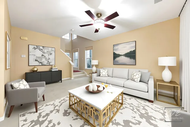 $2,600 | 651 Hawley Drive, Oswego, IL 60543