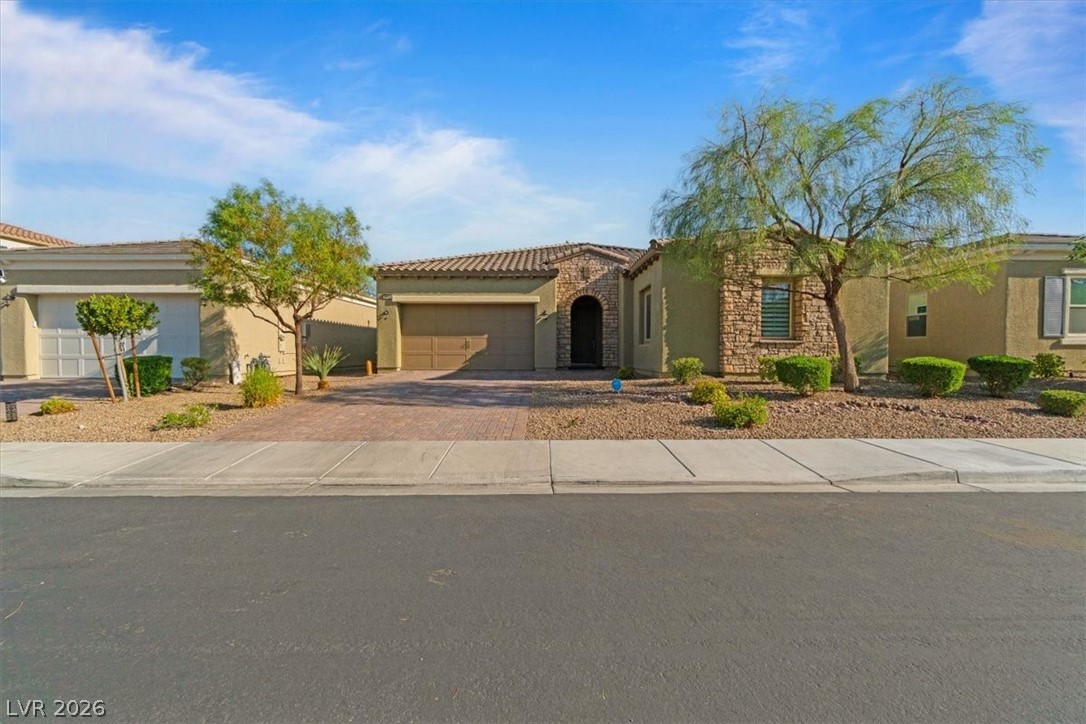 5953 Yellow Ridge Avenue Las Vegas, NV 89131 - Photo 2 of 34