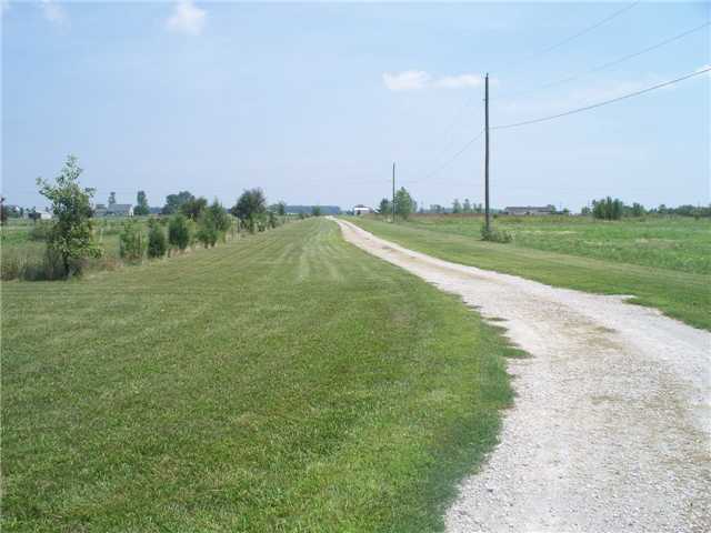 7497 Young Road Orient, OH 43146 - Photo 18 of 18