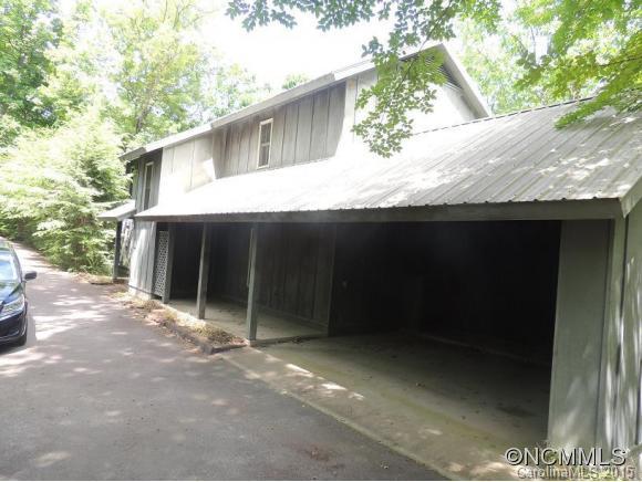 145 Overlook Circle Tryon, NC 28782 - Photo 1 of 12 Gallery Image 1