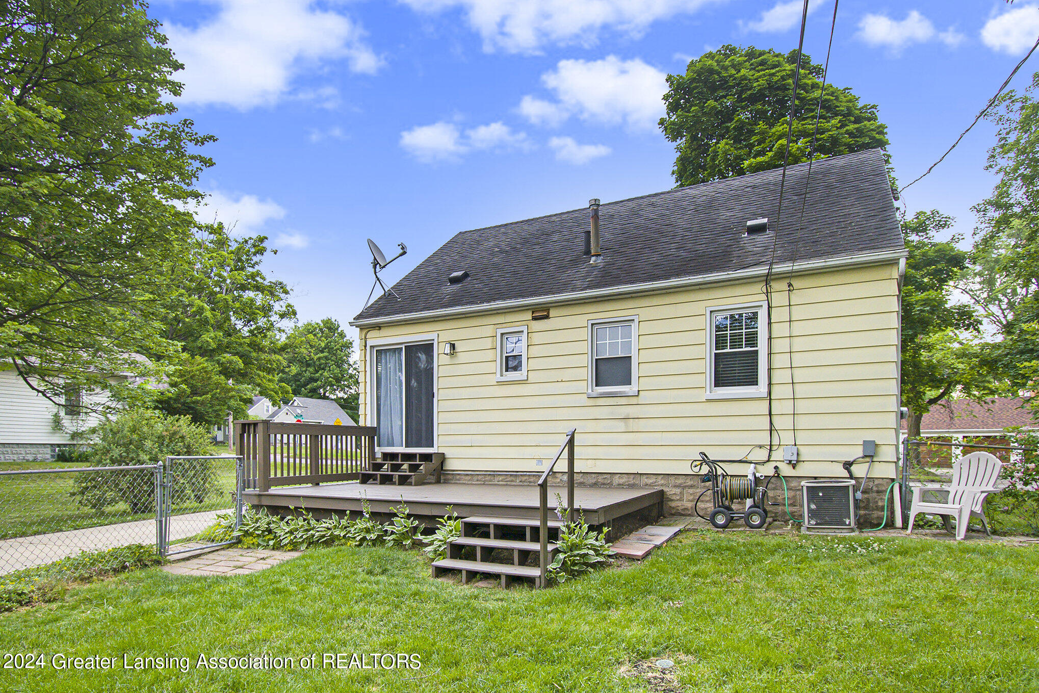 2108 Alpha Street Lansing, MI 48910 - Photo 26 of 28 019_ndp8671