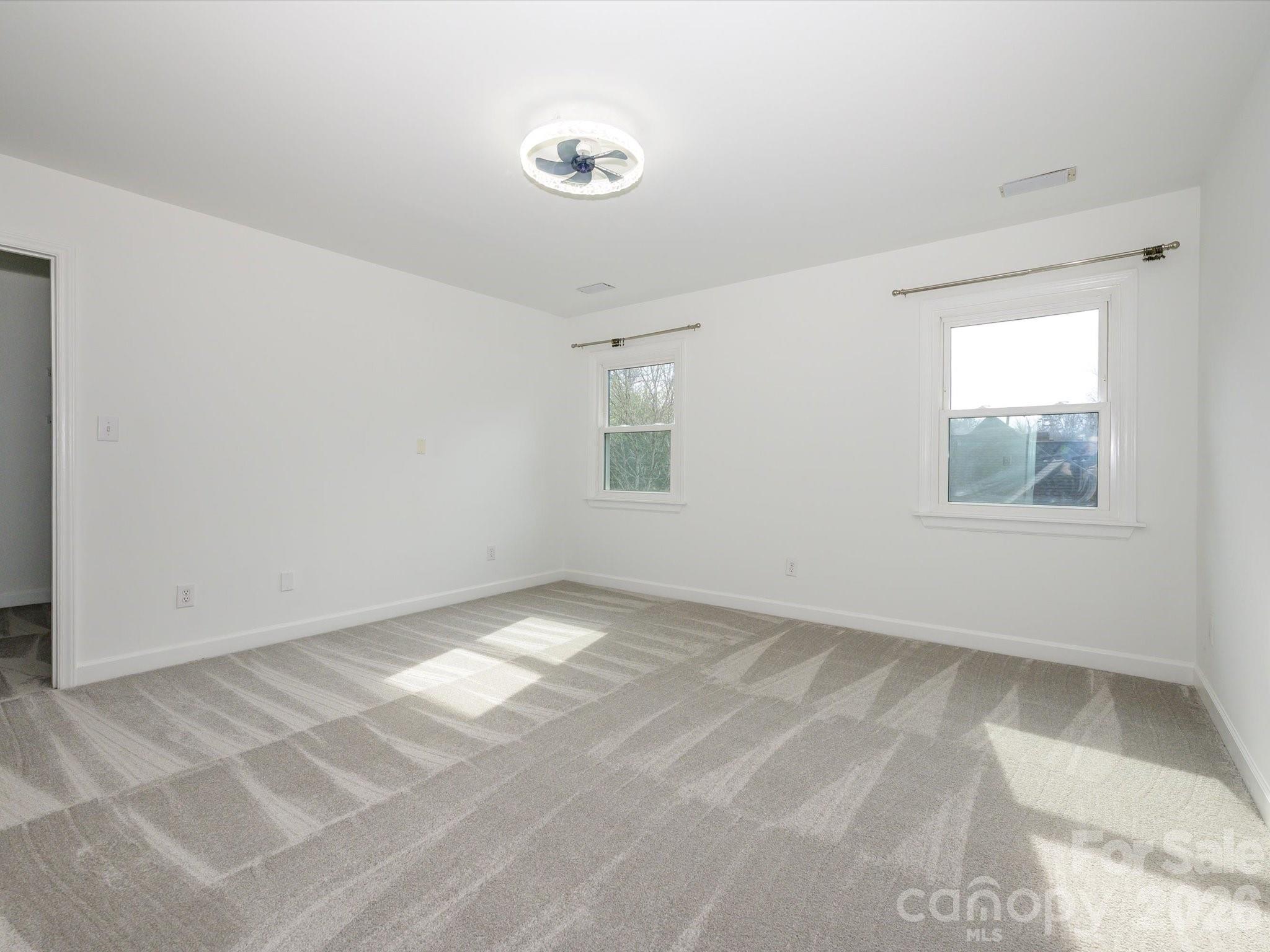 5935 Providence Glen Road Charlotte, NC 28270 - Photo 26 of 39