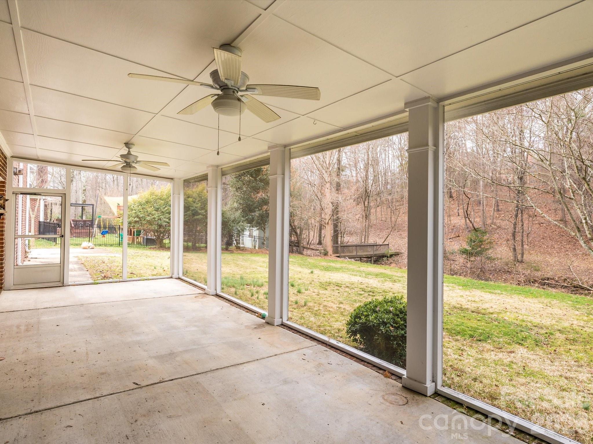 5935 Providence Glen Road Charlotte, NC 28270 - Photo 36 of 39