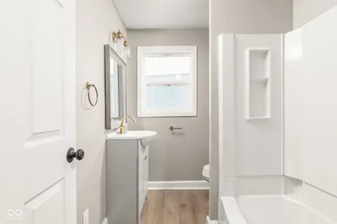$149,900 | 2921 East Brookside Avenue, Indianapolis, IN 46218
