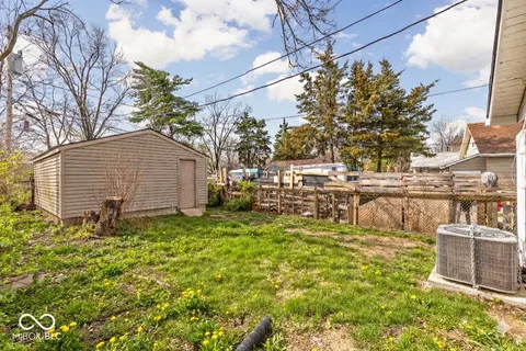 $149,900 | 2921 East Brookside Avenue, Indianapolis, IN 46218