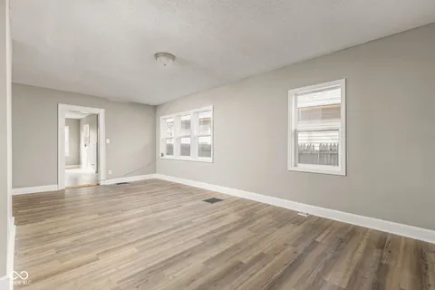 $149,900 | 2921 East Brookside Avenue, Indianapolis, IN 46218