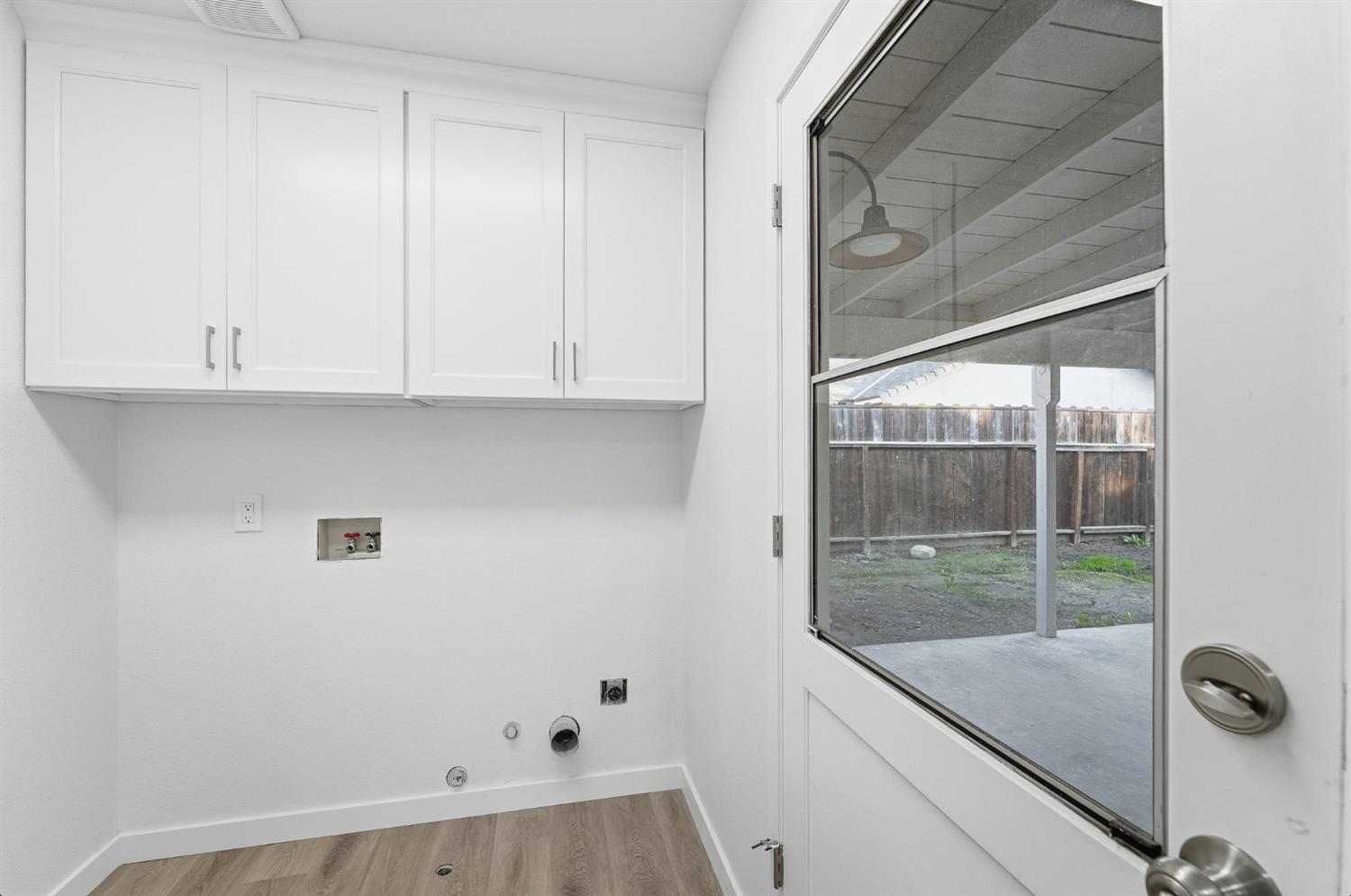 2208 Sunmist Lane Modesto, CA 95355 - Photo 15 of 28