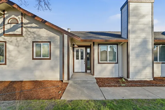 $479,000 | 2208 Sunmist Lane, Modesto, CA 95355