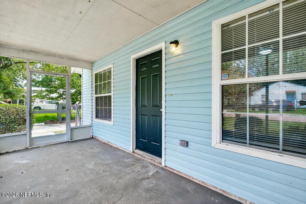 2080 Tuskegee Road Jacksonville, FL 32209 - Photo 10 of 45 2080 Tuskagee Rd-10