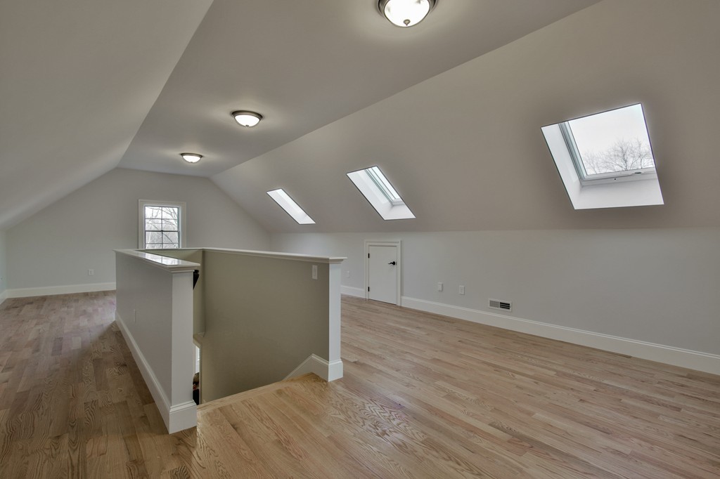 17 Bacon Road Bedford, MA 01730 - Photo 26 of 30 Gallery Image 26