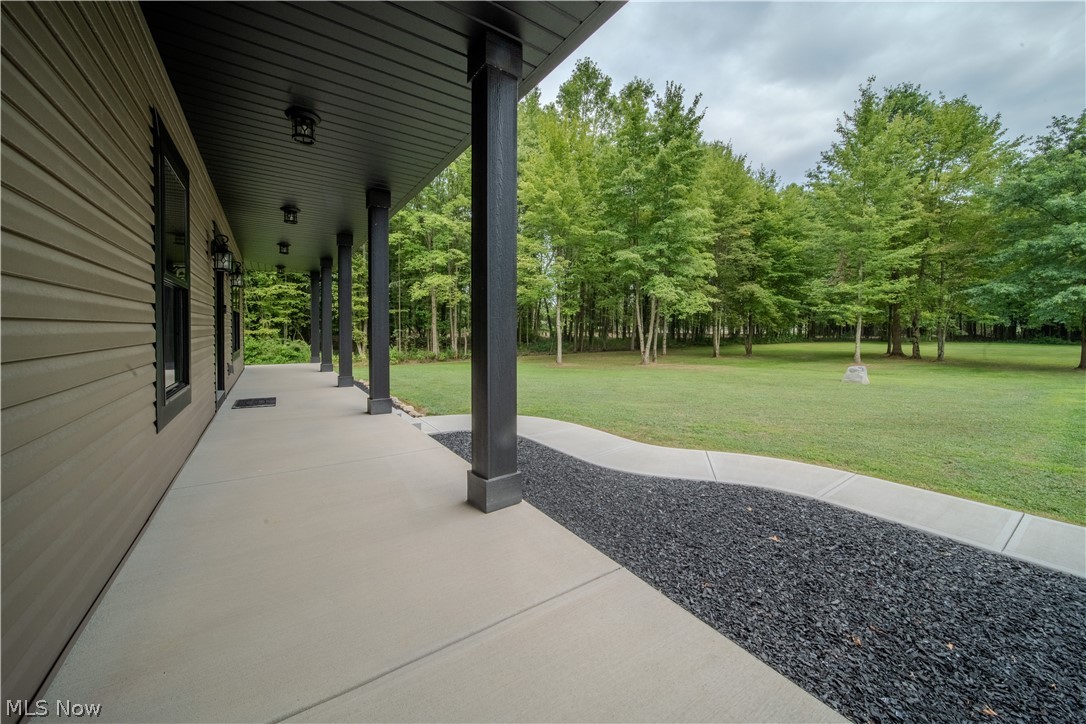 5615 Laubert Road Atwater, OH 44201 - Photo 11 of 50