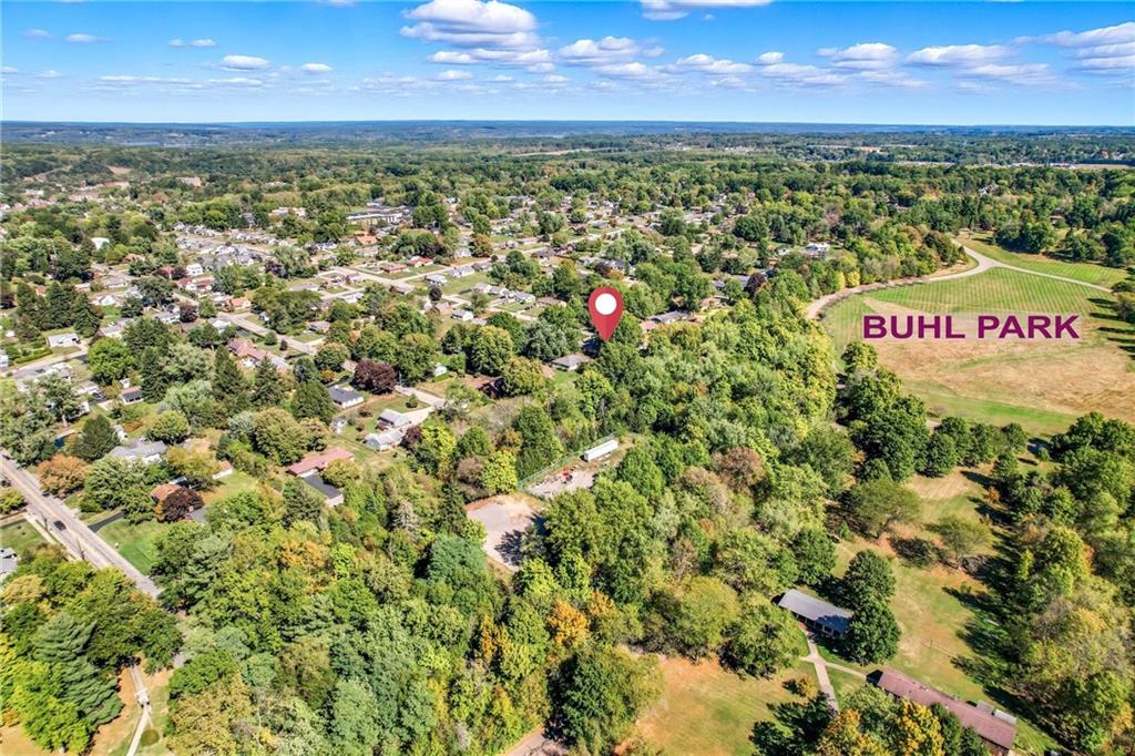 400 Hazen Road Sharpsville, PA 16150 - Photo 48 of 49 a sign that is sitting in the middle of a field