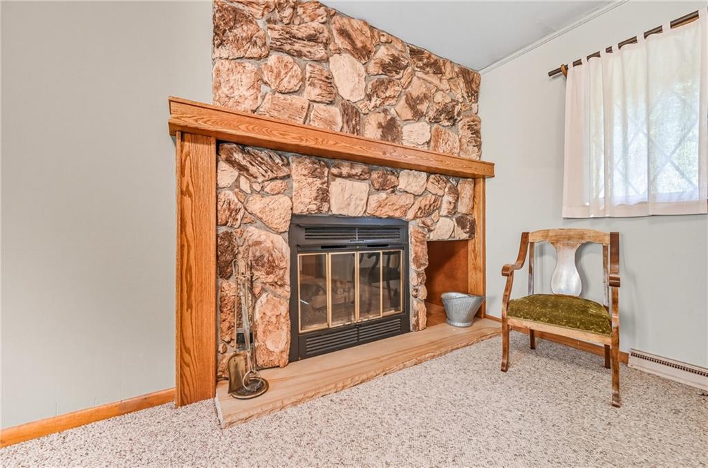400 Hazen Road Sharpsville, PA 16150 - Photo 10 of 49 a living room with furniture and a window