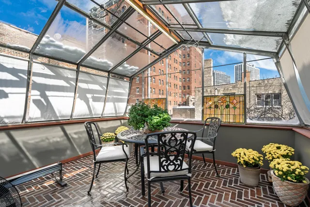 $1,850,000 | 2729 North Hampden Court, Chicago, IL 60614