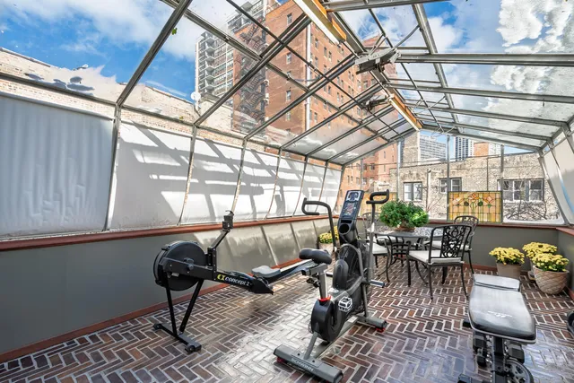 $1,850,000 | 2729 North Hampden Court, Chicago, IL 60614