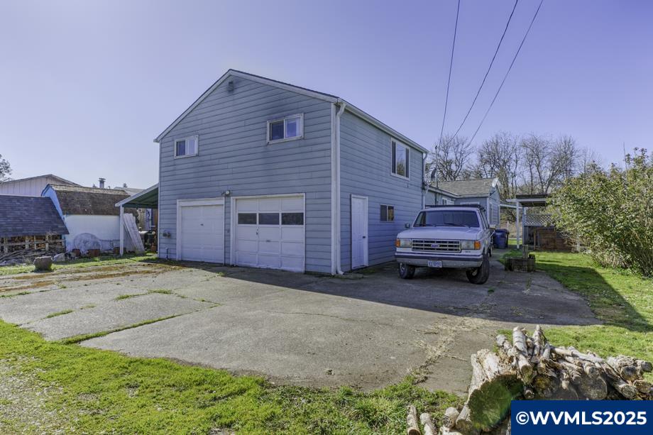 145 Ash Street Independence, OR 97351 - Photo 6 of 24