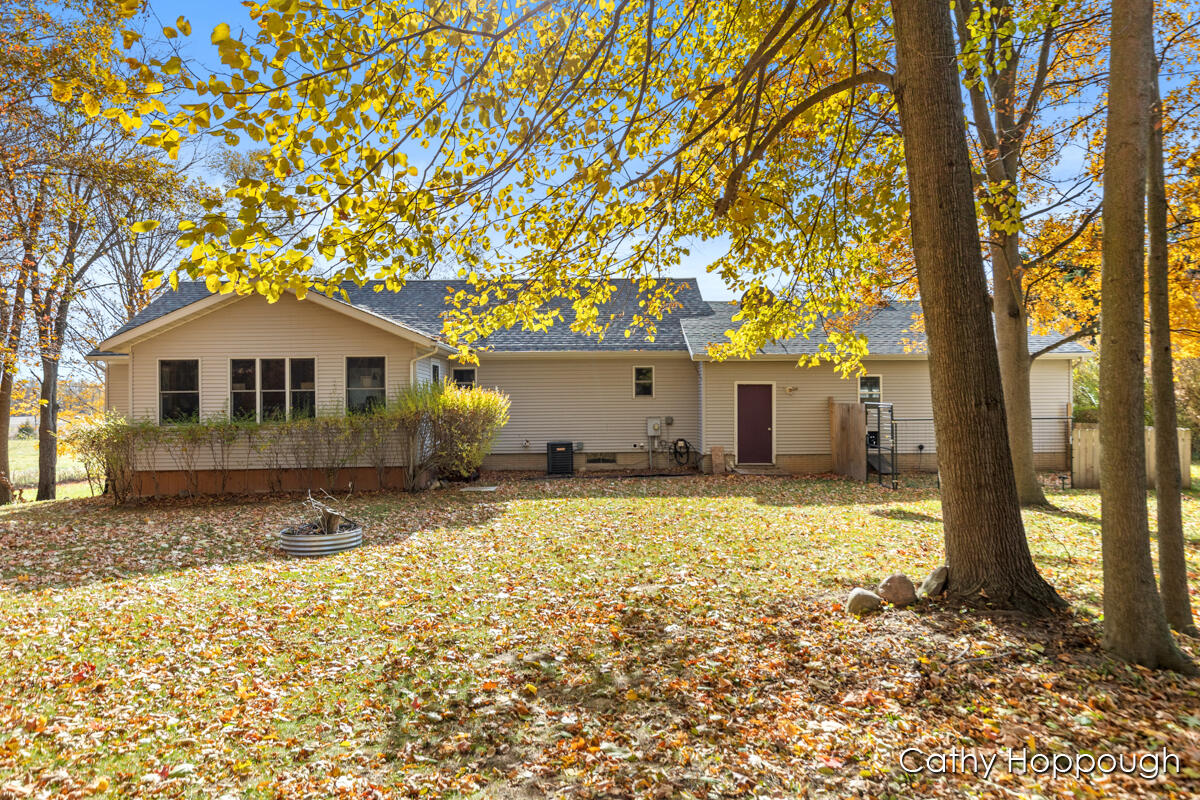 3494 Bradford Road Ionia, MI 48846 - Photo 31 of 48