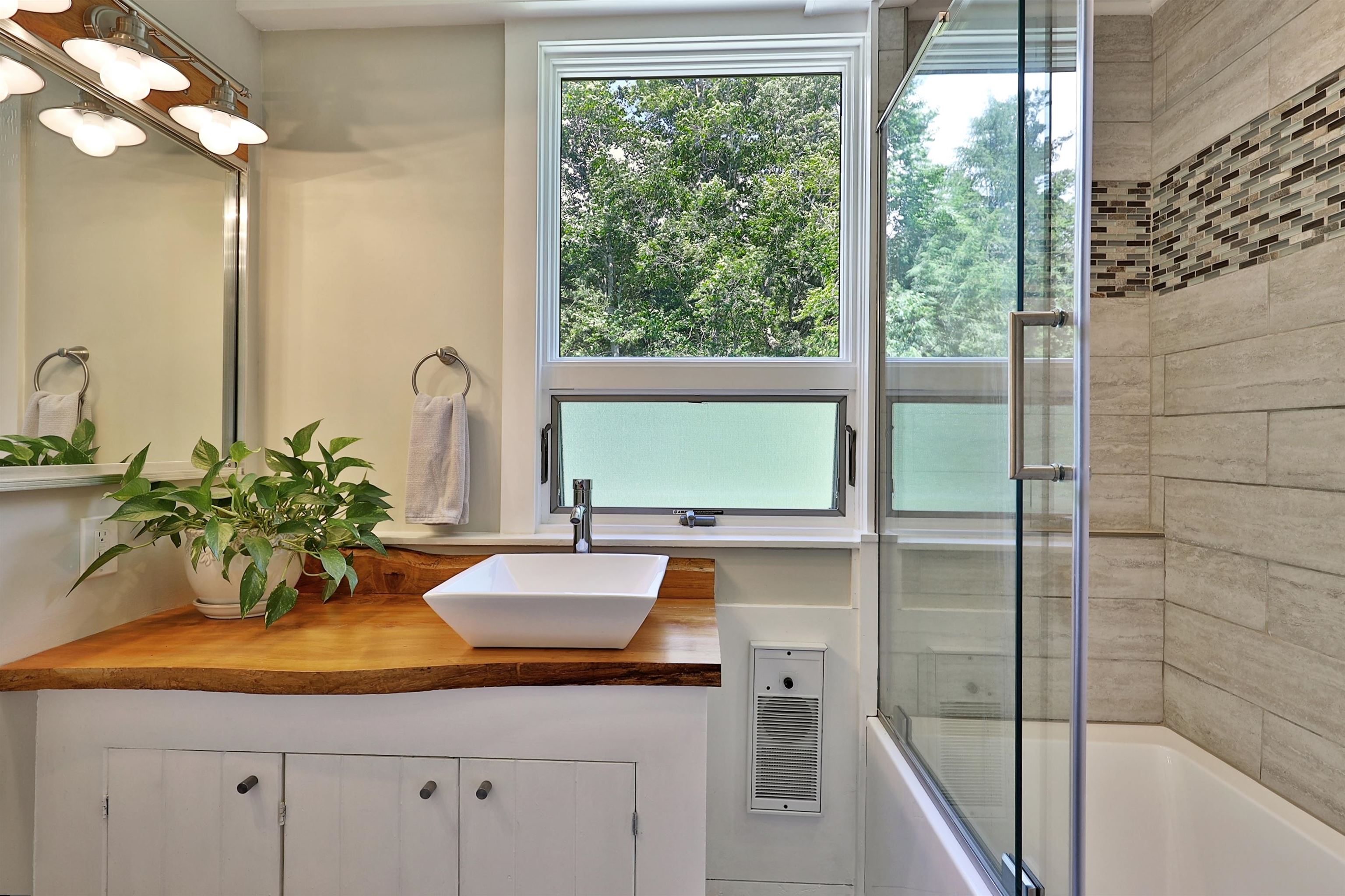 369 Tozier Hill Road Pittsfield, VT 05762 - Photo 25 of 40