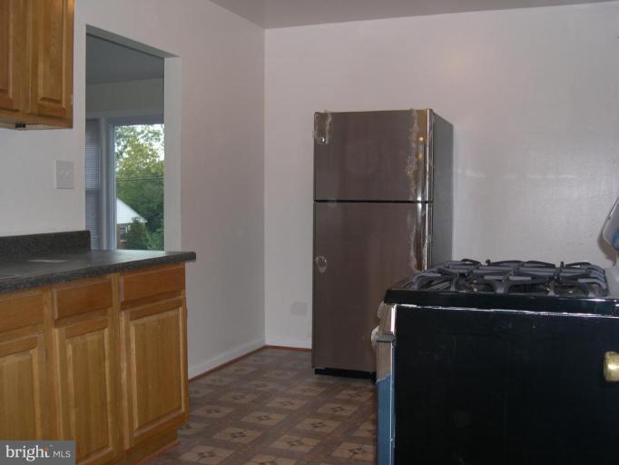 6701 Stanton Road Hyattsville, MD 20784 - Photo 4 of 7 Kitchen #2