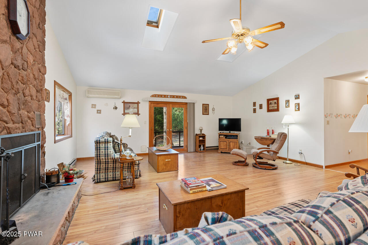 122 Whittaker Road Dingmans Ferry, PA 18328 - Photo 15 of 39 15