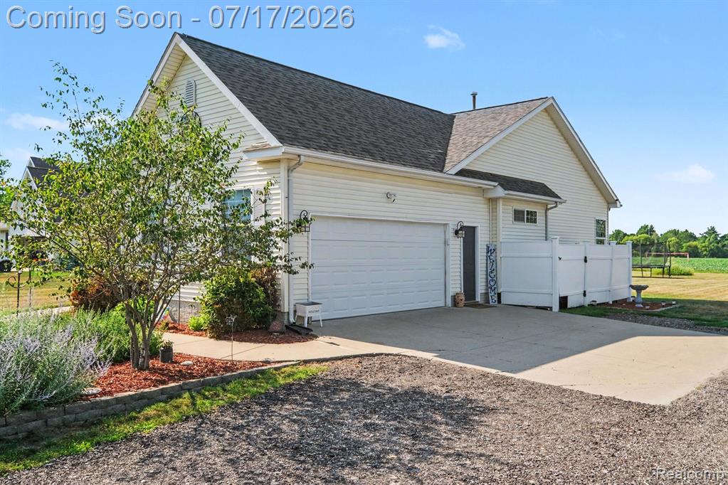 9074 Grand Blanc Road Gaines, MI 48436 - Photo 21 of 26