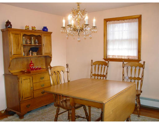 62 Basse Road Lynn, MA 01905 - Photo 6 of 8 Gallery Image 6