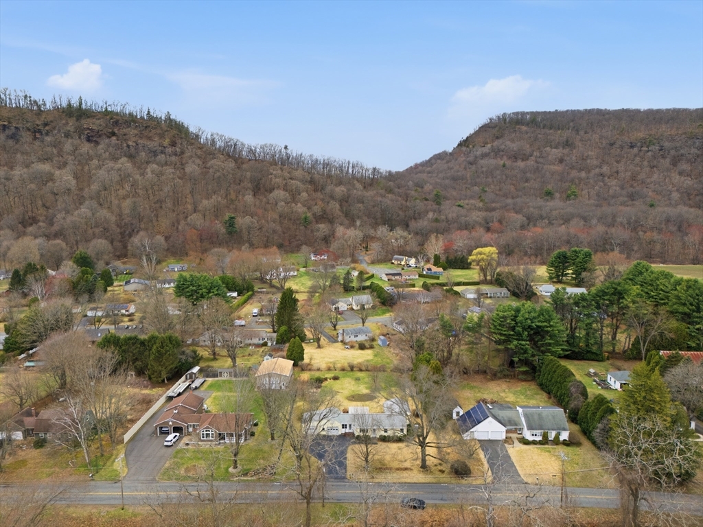 37 River Road Deerfield, MA 01373 - Photo 25 of 29