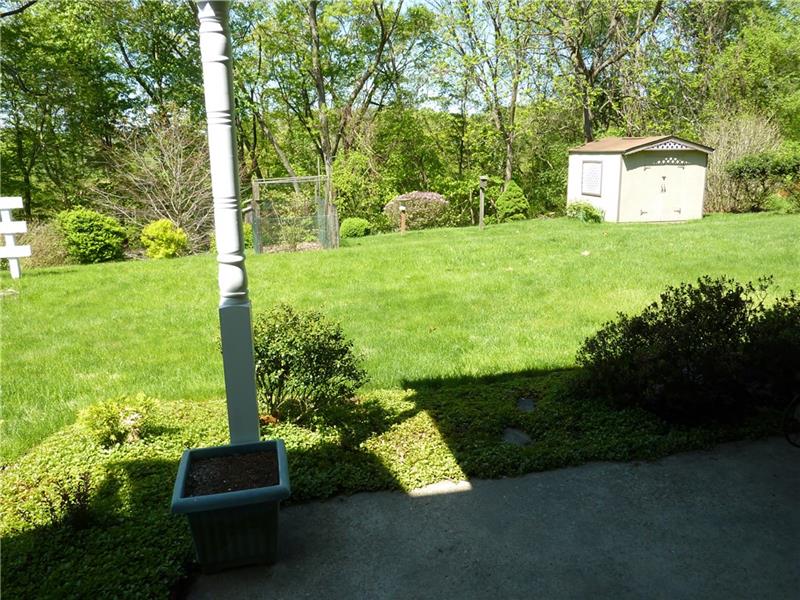 2509 Ridge Rd Extension Baden, PA 15005 - Photo 17 of 23